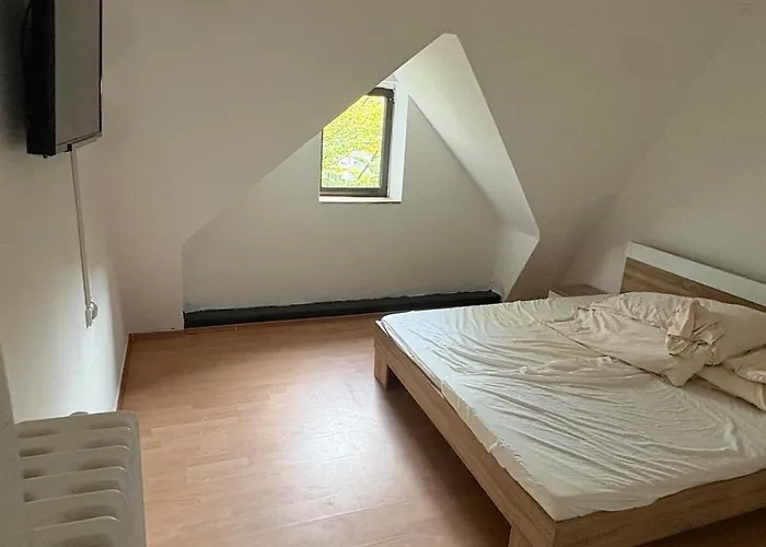 Apartament Entspannung In Neudorf Duisburg